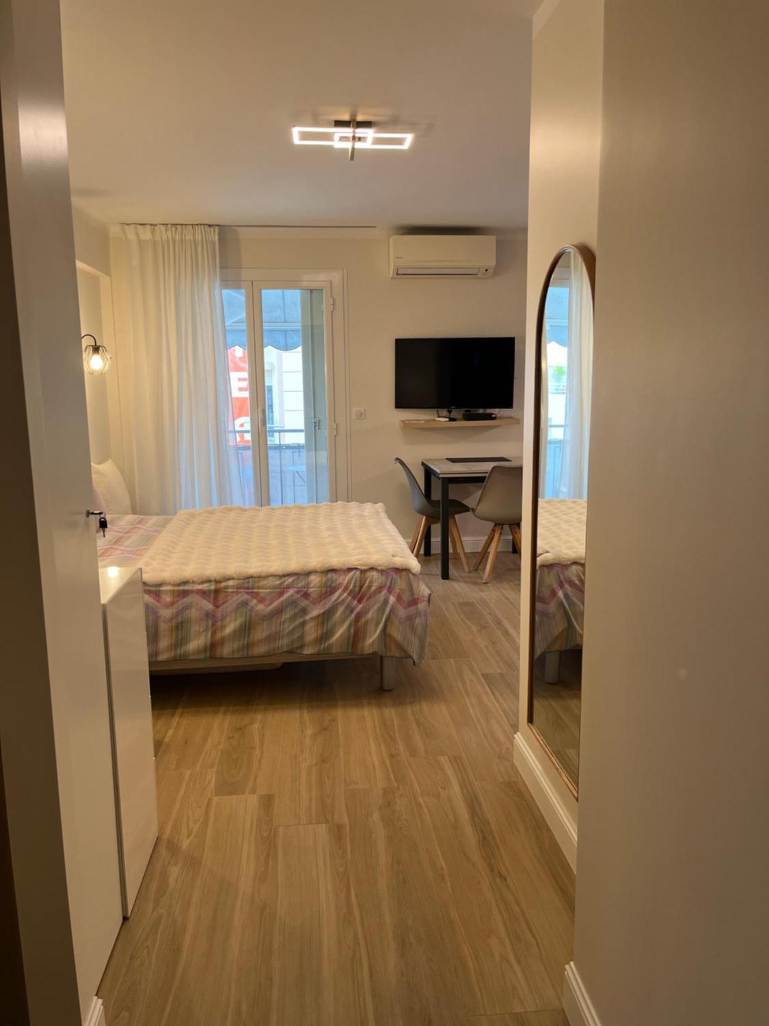 Appartements 5Min Monte Carlo โบโซเลย ภายนอก รูปภาพ